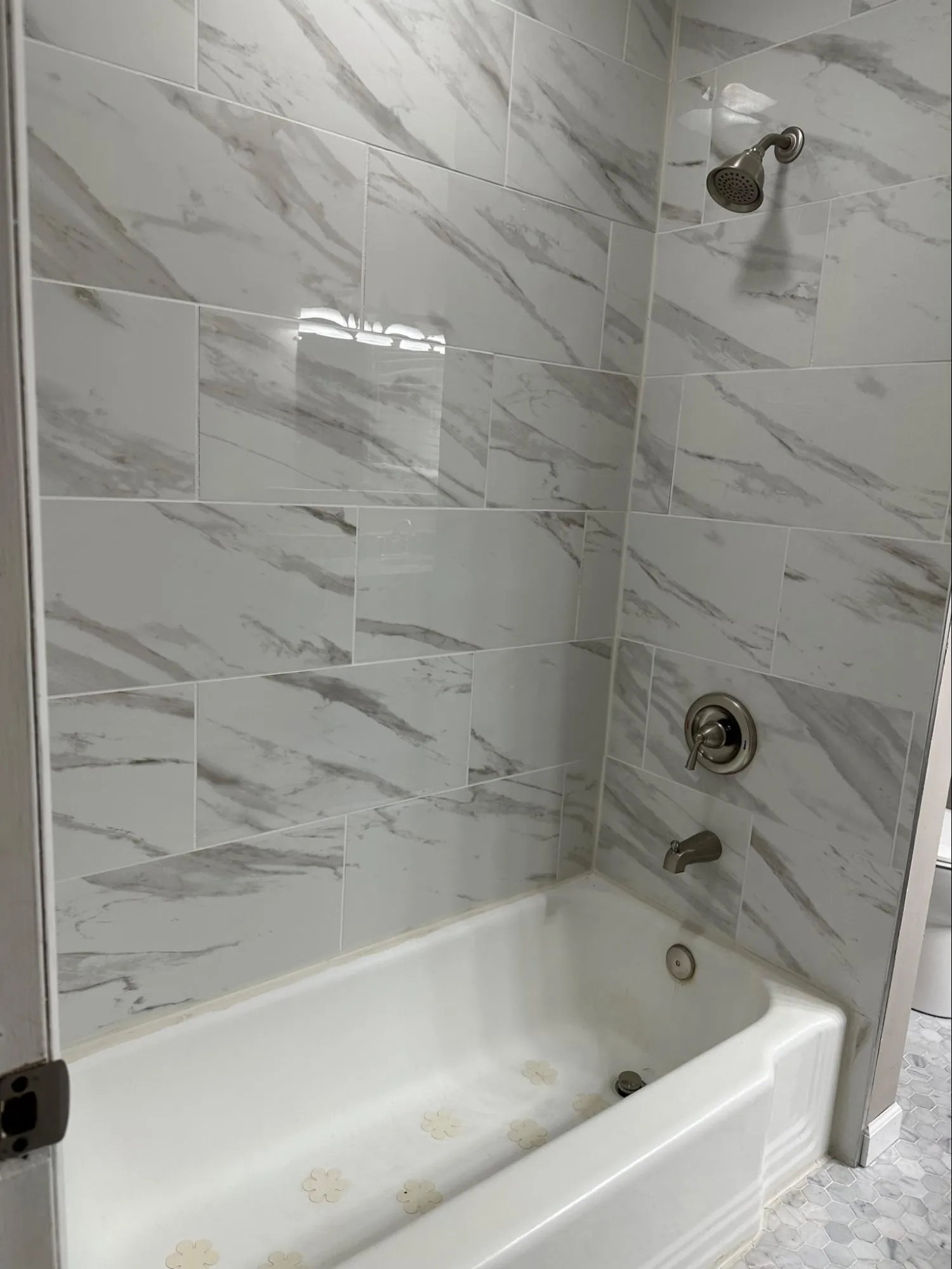 Bathroom remodeling before and after project showcase