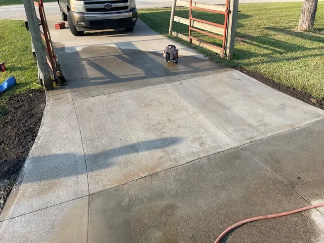 Completed concrete driveway