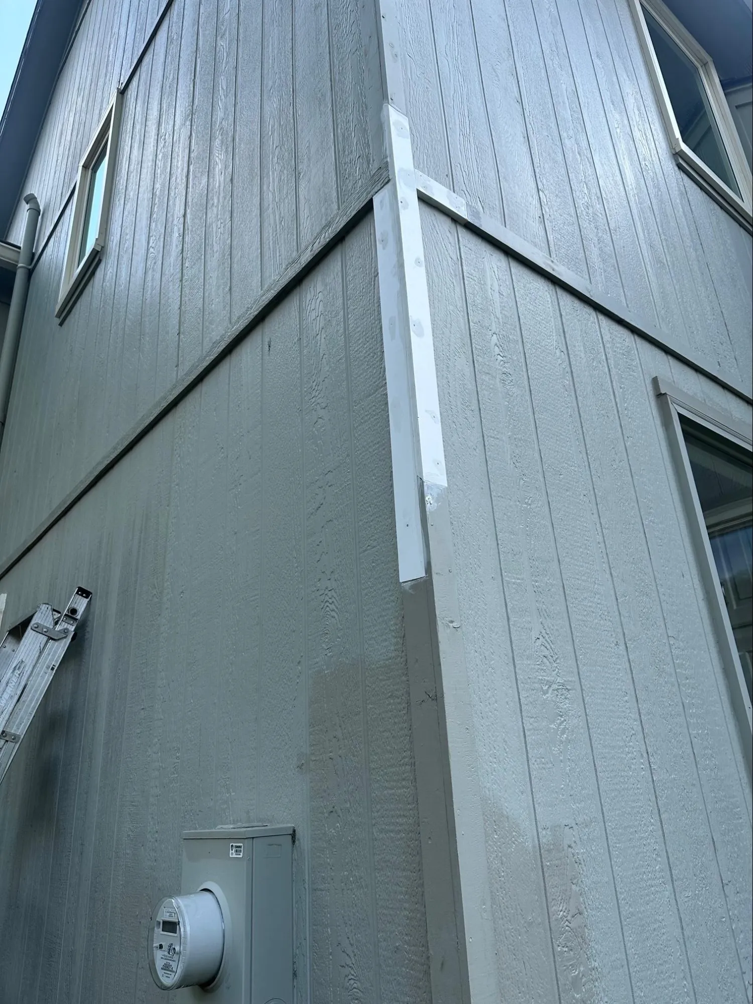 Professional siding work completed